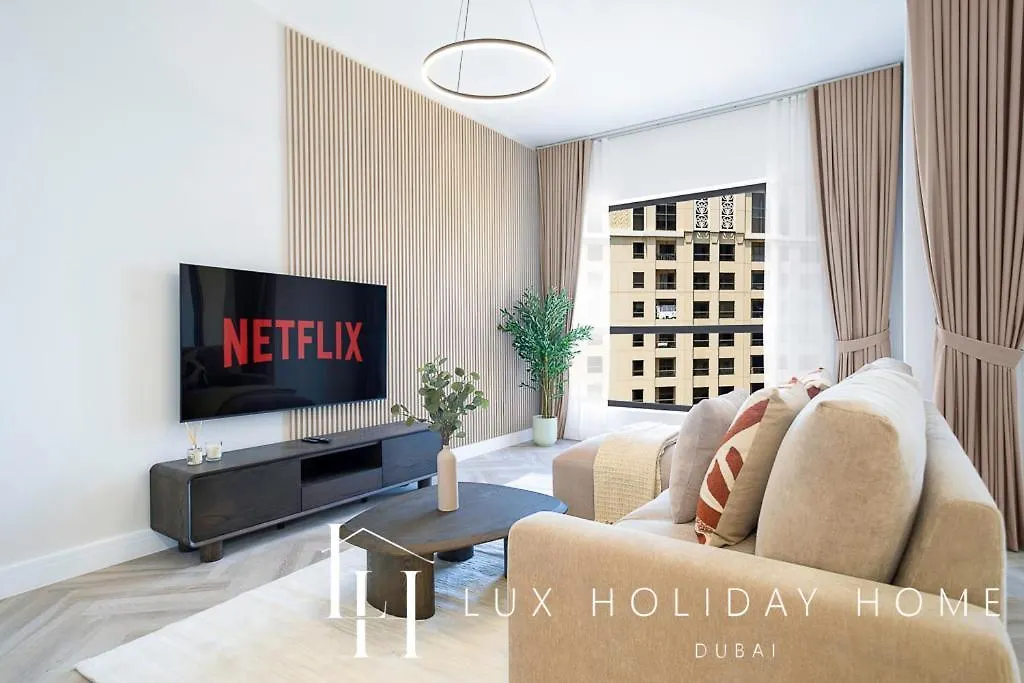 Lux The Premium Dubai Eye View Suite